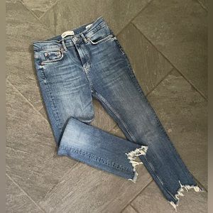 Zara Bootcut Frayed Jeans - Size 4